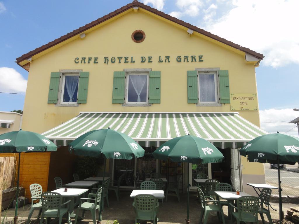Cafe Hotel De La Gare Champagnole Exteriér fotografie