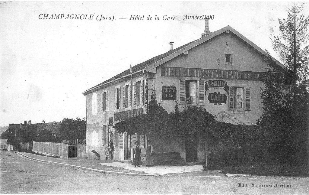 Cafe Hotel De La Gare Champagnole Exteriér fotografie